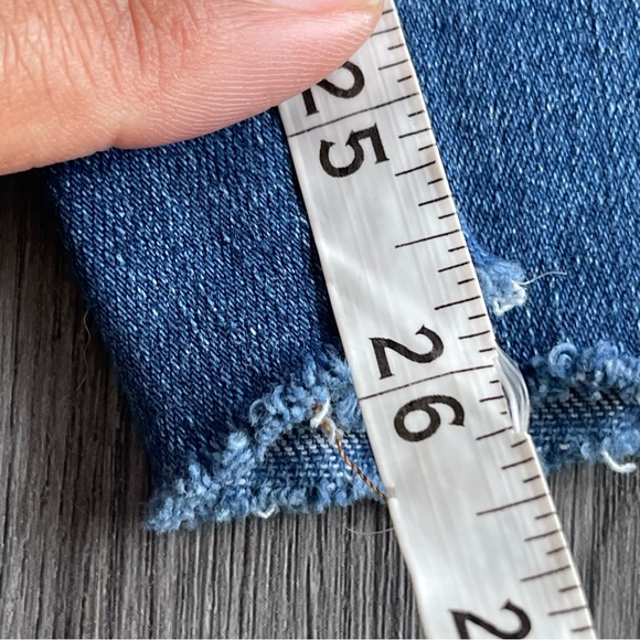 Madewell Medium Wash Cali-Demi Raw Hem Boot Jeans Women's Size 27 - Picture 9 of 11